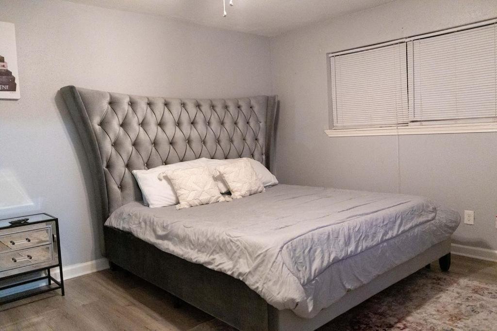 Daire Echelon Oasis On Fleming Drive Modern Comfort & Smart Living *